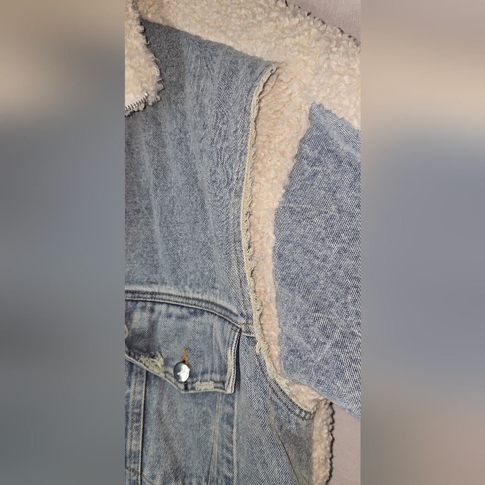 Nichole Lynel Size Small Long Sherpa Lined Denim Coat w/ Teddy Trim Jacket - Picture 10 of 13